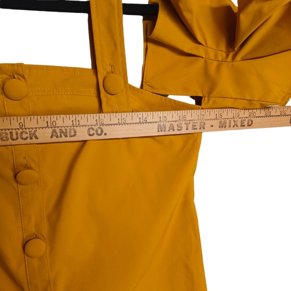 ALPHA & OMEGA Mustard Yellow Button Front Pleated Ruffle Cold Shoulder Top NWT S - Picture 8 of 8